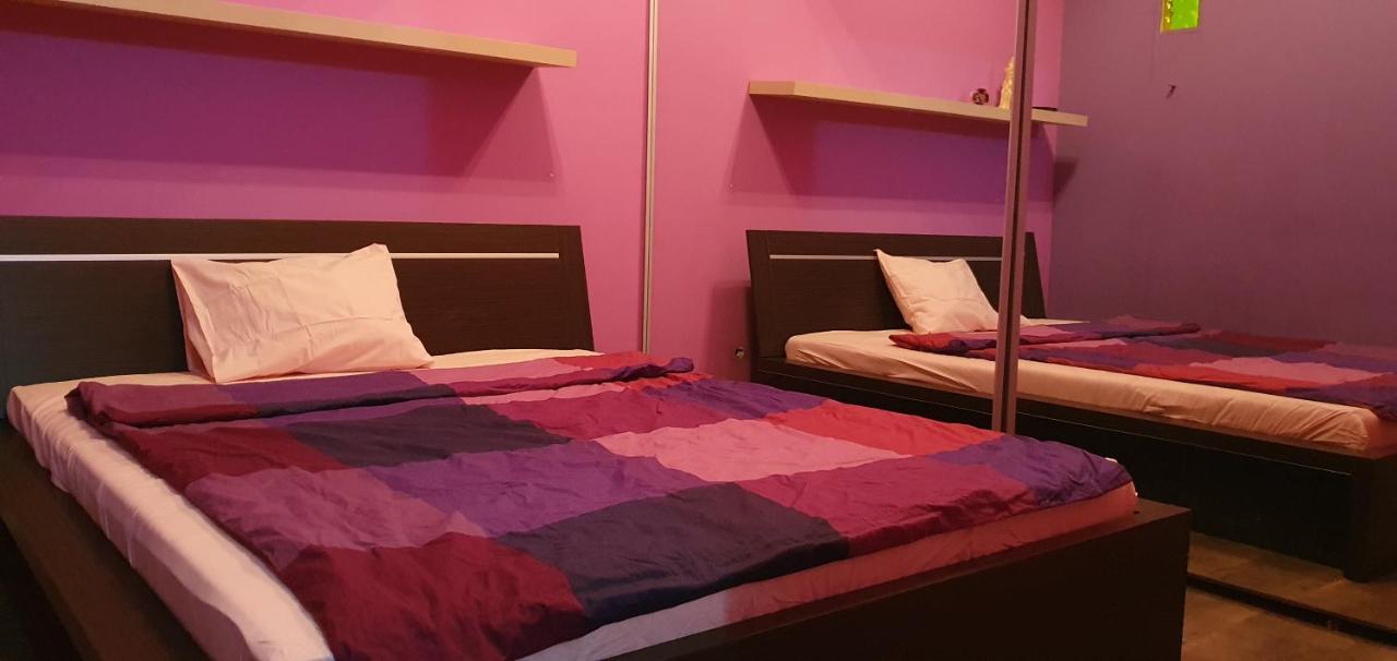 Westend Flat Будапеща Екстериор снимка